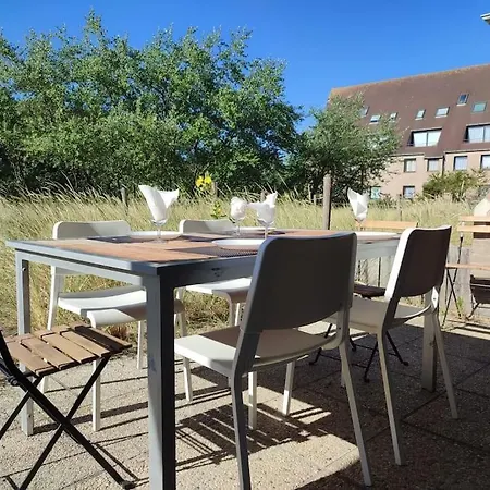 4-Persoons Appartement Met Een Mooi Uitzicht De Panne Buitenkant foto